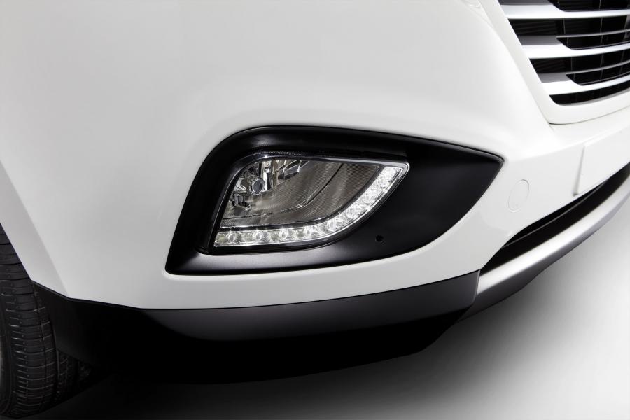  Hyundai ix35 Fuel Cell 2012 года  (фото 10 из 32)